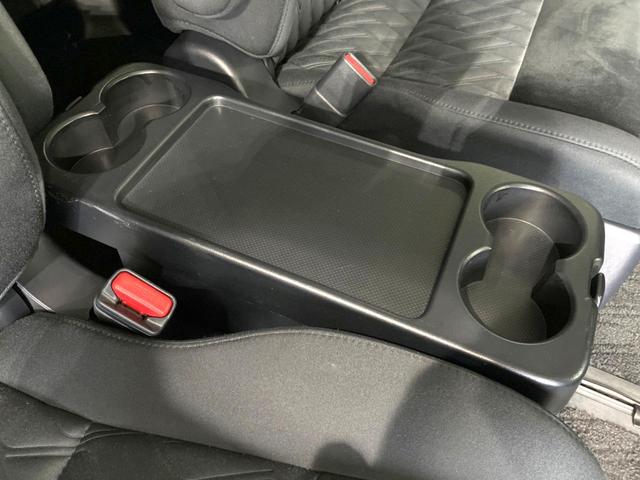 アルファード ２．５Ｓ　Ａパッケージ　後期　メーカー９インチナビ　両側電動ドア　後席モニター　バックカメラ　衝突被害軽減システム　レーダークルーズ　ＢＳＭ　禁煙車　ドラレコ　コーナーセンサー　ＬＥＤヘッド　ＥＴＣ　純正１７インチＡＷ（53枚目）