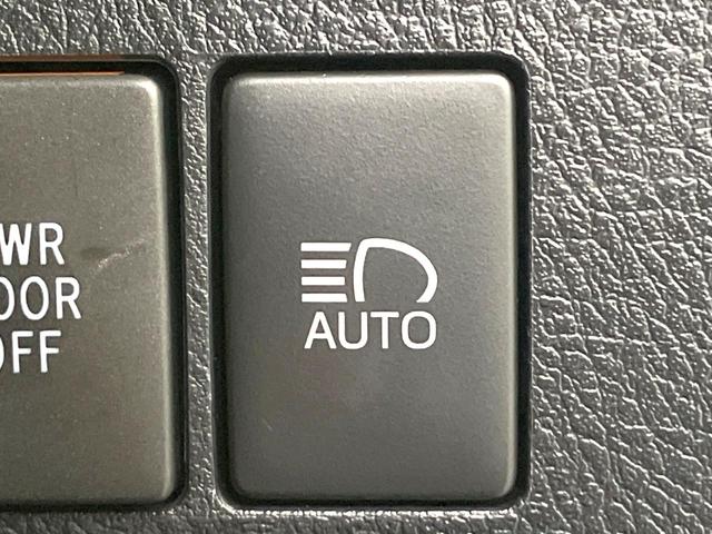 アルファード ２．５Ｓ　Ａパッケージ　後期　メーカー９インチナビ　両側電動ドア　後席モニター　バックカメラ　衝突被害軽減システム　レーダークルーズ　ＢＳＭ　禁煙車　ドラレコ　コーナーセンサー　ＬＥＤヘッド　ＥＴＣ　純正１７インチＡＷ（58枚目）