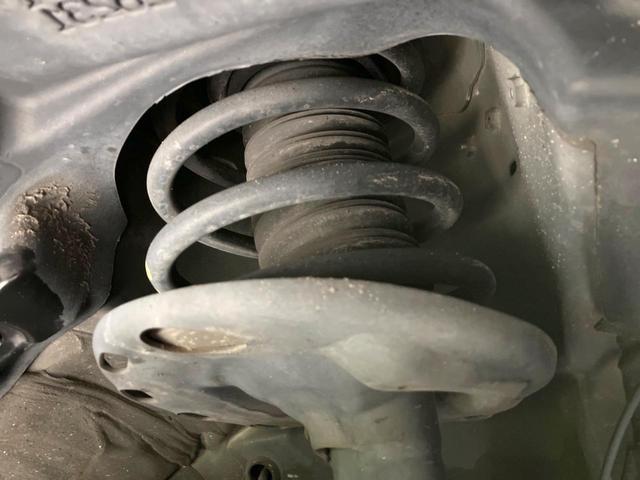 ヴォクシー ＺＳ　煌　純正１０型ナビ　両側電動ドア　後席モニター　バックカメラ　衝突被害軽減システム　禁煙車　コーナーセンサー　スマートキー　ＬＥＤヘッド　ＥＴＣ　クルコン　純正１６インチアルミ　オートハイビーム（21枚目）