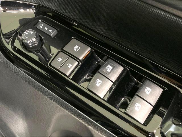 ヴォクシー ＺＳ　煌　純正１０型ナビ　両側電動ドア　後席モニター　バックカメラ　衝突被害軽減システム　禁煙車　コーナーセンサー　スマートキー　ＬＥＤヘッド　ＥＴＣ　クルコン　純正１６インチアルミ　オートハイビーム（26枚目）