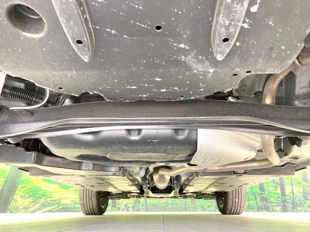 ヤリスクロス ハイブリッドＺ　純正８インチディスプレイオーディオ　全周囲カメラ　衝突被害軽減システム　レーダークルーズ　禁煙車　パワーシート　ドラレコ　スマートキー　ＬＥＤヘッド　ビルトインＥＴＣ　純正１８インチアルミ（19枚目）