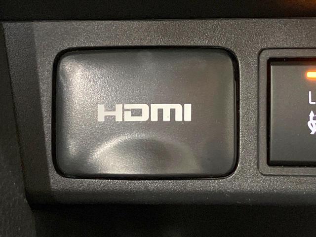 ヤリスクロス ハイブリッドＺ　純正８インチディスプレイオーディオ　全周囲カメラ　衝突被害軽減システム　レーダークルーズ　禁煙車　パワーシート　ドラレコ　スマートキー　ＬＥＤヘッド　ビルトインＥＴＣ　純正１８インチアルミ（36枚目）