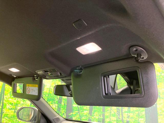 ヤリスクロス ハイブリッドＺ　純正８インチディスプレイオーディオ　全周囲カメラ　衝突被害軽減システム　レーダークルーズ　禁煙車　パワーシート　ドラレコ　スマートキー　ＬＥＤヘッド　ビルトインＥＴＣ　純正１８インチアルミ（57枚目）