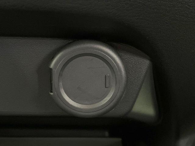 ノート Ｘ　純正９インチナビ　全周囲カメラ　衝突被害軽減システム　禁煙車　ドラレコ　コーナーセンサー　スマートキー　ＬＥＤヘッド　ビルトインＥＴＣ　オートライト　オートエアコン　Ｂｌｕｅｔｏｏｔｈ　地デジ（32枚目）