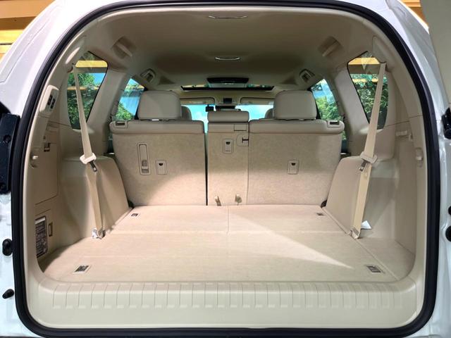 ランドクルーザープラド TX Lパッケージ マットブラックエディション 禁煙車 サンルーフ 後席モニター BIG-X9型ナビフルセグ 7人乗 レーダークルーズ 衝突警報装置 オートハイビーム シートベンチレーション パワーシート 横滑り防止 Bluetooth ETC(14枚目)
