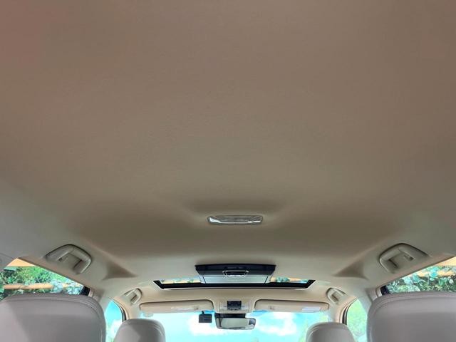 ランドクルーザープラド TX Lパッケージ マットブラックエディション 禁煙車 サンルーフ 後席モニター BIG-X9型ナビフルセグ 7人乗 レーダークルーズ 衝突警報装置 オートハイビーム シートベンチレーション パワーシート 横滑り防止 Bluetooth ETC(60枚目)