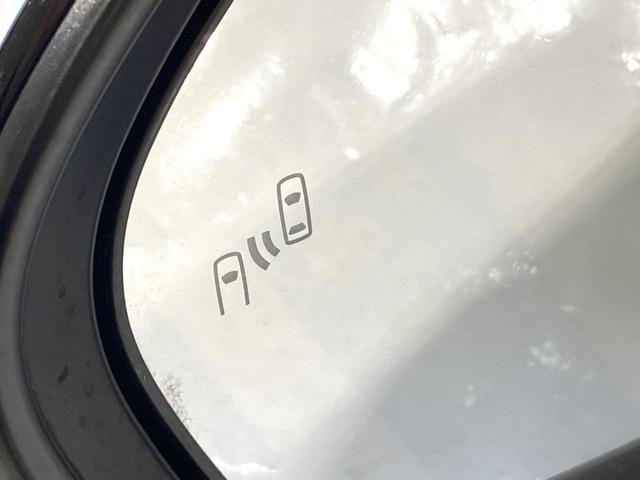 ヤリスクロス Ｚ　禁煙車　ディスプレイオーディオプラス　全周囲カメラ　レーダークルーズ　ハーフレザーシート　パワーシート　ドラレコ　コーナーセンサー　スマートキー　ＬＥＤヘッド　ビルトインＥＴＣ　純正１８インチアルミ（7枚目）