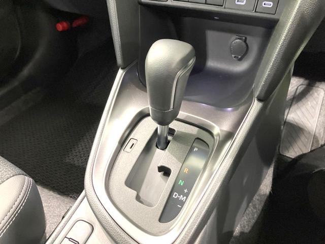 ヤリスクロス Ｚ　禁煙車　ディスプレイオーディオプラス　全周囲カメラ　レーダークルーズ　ハーフレザーシート　パワーシート　ドラレコ　コーナーセンサー　スマートキー　ＬＥＤヘッド　ビルトインＥＴＣ　純正１８インチアルミ（21枚目）