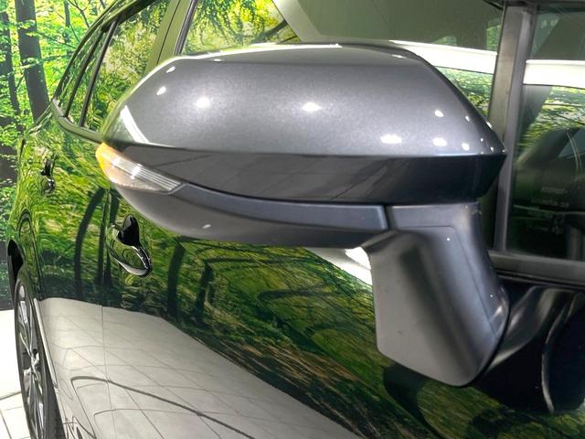 カローラツーリング ハイブリッド　ダブルバイビー　禁煙車　１０．５インチディスプレイオーディオ　バックカメラ　衝突被害軽減システム　レーダークルーズ　シートヒーター　ステアリングヒーター　コーナーセンサー　スマートキー　ＬＥＤヘッド　ＥＴＣ（28枚目）