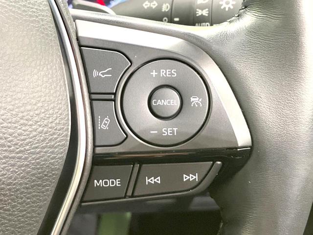 クラウンハイブリッド ＲＳアドバンス　禁煙車　純正１２．３インチナビ　全周囲カメラ　アクセサリーコンセント　スーパーライブサウンドシステム　ブラックレザーシート　衝突被害軽減システム　パワーシートコーナーセンサー　ビルトインＥＴＣ（6枚目）