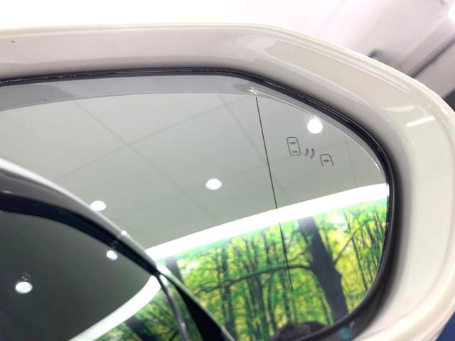 クラウンハイブリッド ＲＳアドバンス　禁煙車　純正１２．３インチナビ　全周囲カメラ　アクセサリーコンセント　スーパーライブサウンドシステム　ブラックレザーシート　衝突被害軽減システム　パワーシートコーナーセンサー　ビルトインＥＴＣ（7枚目）