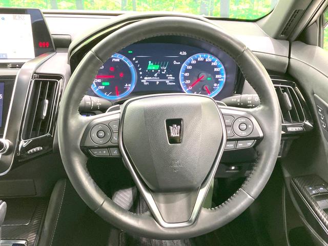 クラウンハイブリッド ＲＳアドバンス　禁煙車　純正１２．３インチナビ　全周囲カメラ　アクセサリーコンセント　スーパーライブサウンドシステム　ブラックレザーシート　衝突被害軽減システム　パワーシートコーナーセンサー　ビルトインＥＴＣ（11枚目）