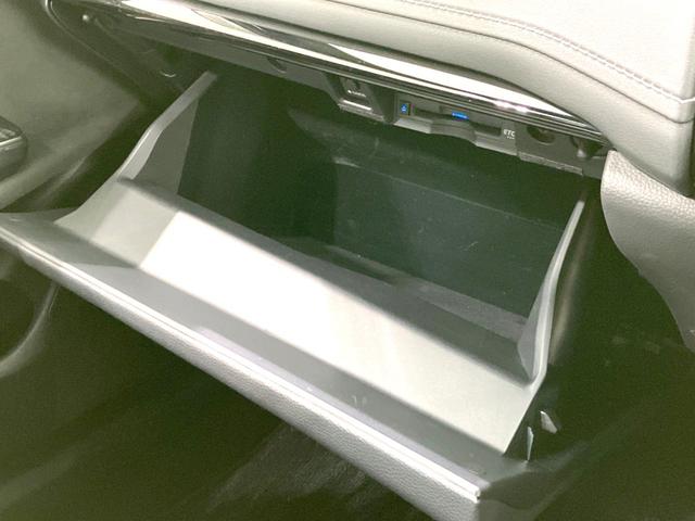 クラウンハイブリッド ＲＳアドバンス　禁煙車　純正１２．３インチナビ　全周囲カメラ　アクセサリーコンセント　スーパーライブサウンドシステム　ブラックレザーシート　衝突被害軽減システム　パワーシートコーナーセンサー　ビルトインＥＴＣ（59枚目）