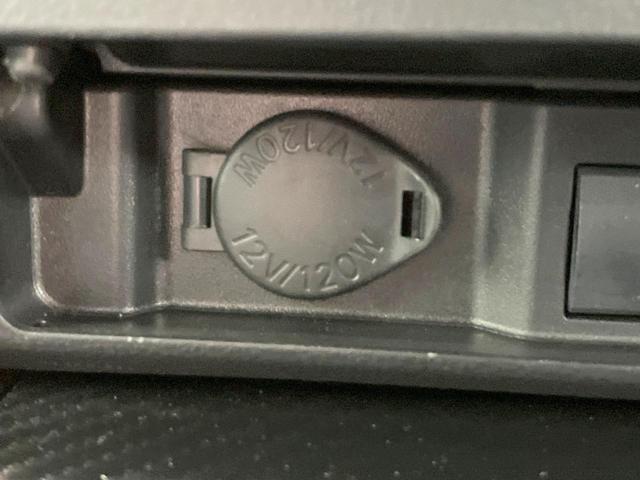 クラウンハイブリッド ＲＳアドバンス　禁煙車　純正１２．３インチナビ　全周囲カメラ　アクセサリーコンセント　スーパーライブサウンドシステム　ブラックレザーシート　衝突被害軽減システム　パワーシートコーナーセンサー　ビルトインＥＴＣ（72枚目）