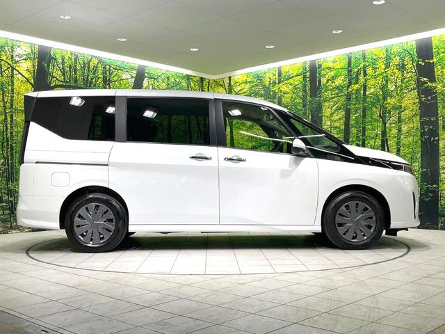 セレナ X 禁煙車 純正9インチナビ 全周囲カメラ 衝突被害軽減システム プロパイロット デジタルインナーミラー ドラレコ LEDヘッド ETC オートハイビーム 車線逸脱警報 デュアルエアコン オートエアコン(26枚目)