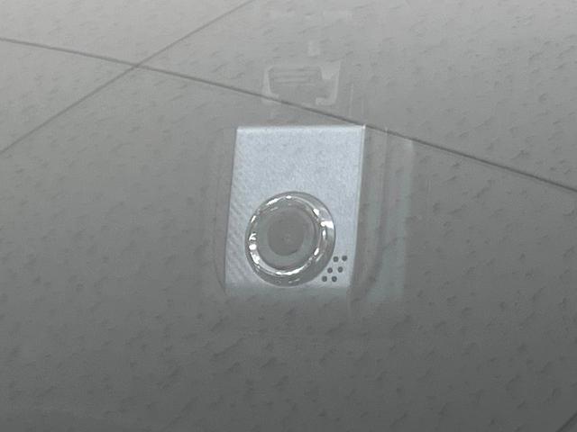 セレナ X 禁煙車 純正9インチナビ 全周囲カメラ 衝突被害軽減システム プロパイロット デジタルインナーミラー ドラレコ LEDヘッド ETC オートハイビーム 車線逸脱警報 デュアルエアコン オートエアコン(47枚目)