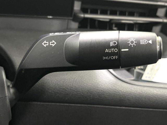 セレナ X 禁煙車 純正9インチナビ 全周囲カメラ 衝突被害軽減システム プロパイロット デジタルインナーミラー ドラレコ LEDヘッド ETC オートハイビーム 車線逸脱警報 デュアルエアコン オートエアコン(65枚目)