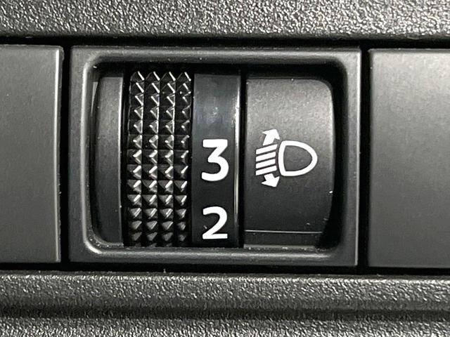 セレナ X 禁煙車 純正9インチナビ 全周囲カメラ 衝突被害軽減システム プロパイロット デジタルインナーミラー ドラレコ LEDヘッド ETC オートハイビーム 車線逸脱警報 デュアルエアコン オートエアコン(73枚目)