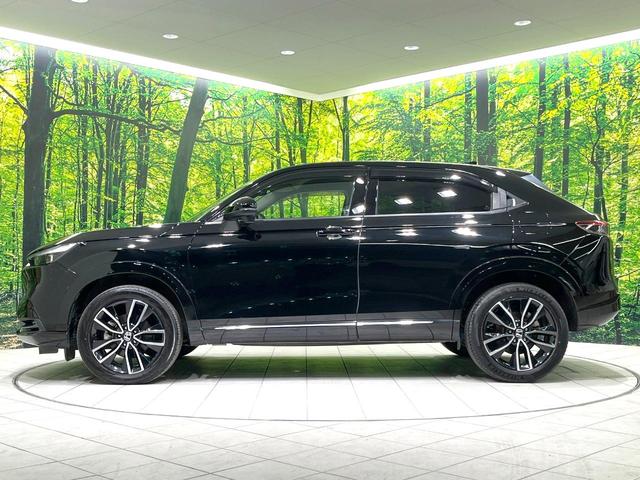 ヴェゼル ｅ：ＨＥＶ　Ｚ　禁煙車　純正９型ナビ　バックカメラ　衝突被害軽減システム　電動リアゲート　ハーフレザーシート　コーナーセンサー　スマートキー　ＬＥＤヘッド　ビルトインＥＴＣ　純正１８インチアルミ　車線逸脱警報（24枚目）