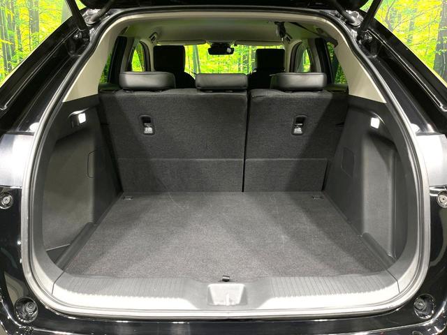 ヴェゼル ｅ：ＨＥＶ　Ｚ　禁煙車　純正９型ナビ　バックカメラ　衝突被害軽減システム　電動リアゲート　ハーフレザーシート　コーナーセンサー　スマートキー　ＬＥＤヘッド　ビルトインＥＴＣ　純正１８インチアルミ　車線逸脱警報（26枚目）