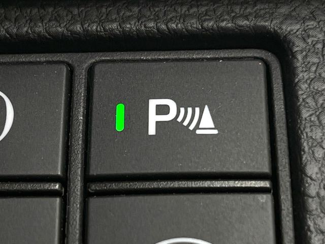 ヴェゼル ｅ：ＨＥＶ　Ｚ　禁煙車　純正９型ナビ　バックカメラ　衝突被害軽減システム　電動リアゲート　ハーフレザーシート　コーナーセンサー　スマートキー　ＬＥＤヘッド　ビルトインＥＴＣ　純正１８インチアルミ　車線逸脱警報（35枚目）