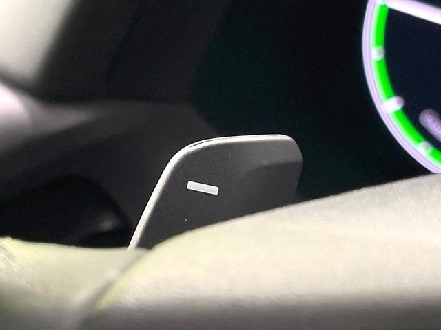 ヴェゼル ｅ：ＨＥＶ　Ｚ　禁煙車　純正９型ナビ　バックカメラ　衝突被害軽減システム　電動リアゲート　ハーフレザーシート　コーナーセンサー　スマートキー　ＬＥＤヘッド　ビルトインＥＴＣ　純正１８インチアルミ　車線逸脱警報（42枚目）