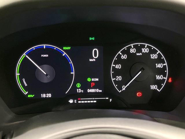 ヴェゼル ｅ：ＨＥＶ　Ｚ　禁煙車　純正９型ナビ　バックカメラ　衝突被害軽減システム　電動リアゲート　ハーフレザーシート　コーナーセンサー　スマートキー　ＬＥＤヘッド　ビルトインＥＴＣ　純正１８インチアルミ　車線逸脱警報（44枚目）