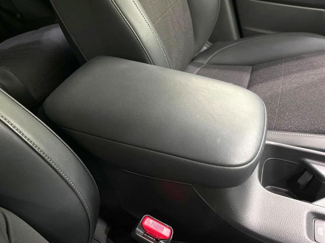 ヴェゼル ｅ：ＨＥＶ　Ｚ　禁煙車　純正９型ナビ　バックカメラ　衝突被害軽減システム　電動リアゲート　ハーフレザーシート　コーナーセンサー　スマートキー　ＬＥＤヘッド　ビルトインＥＴＣ　純正１８インチアルミ　車線逸脱警報（48枚目）