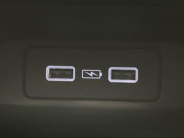 ヴェゼル ｅ：ＨＥＶ　Ｚ　禁煙車　純正９型ナビ　バックカメラ　衝突被害軽減システム　電動リアゲート　ハーフレザーシート　コーナーセンサー　スマートキー　ＬＥＤヘッド　ビルトインＥＴＣ　純正１８インチアルミ　車線逸脱警報（63枚目）