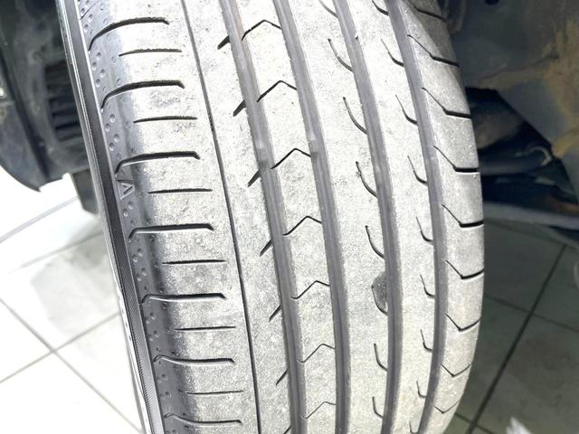 ヴェゼル ｅ：ＨＥＶ　Ｚ　禁煙車　純正９型ナビ　バックカメラ　衝突被害軽減システム　電動リアゲート　ハーフレザーシート　コーナーセンサー　スマートキー　ＬＥＤヘッド　ビルトインＥＴＣ　純正１８インチアルミ　車線逸脱警報（69枚目）