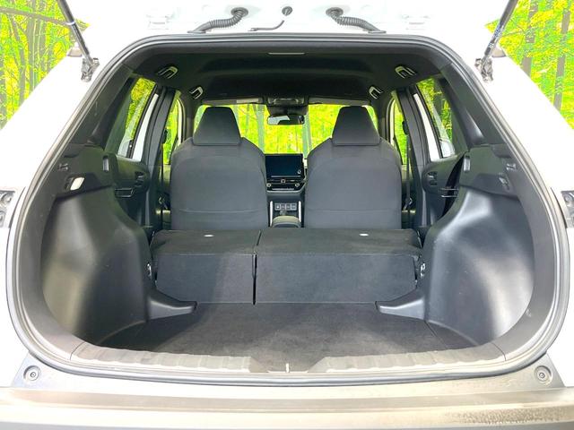 カローラクロス ハイブリッド G 禁煙車 純正8インチディスプレイオーディオ バックカメラ 衝突被害軽減システム レーダークルーズ コーナーセンサー LEDヘッド ETC オートハイビーム 車線逸脱警報 オートライト オートエアコン(10枚目)