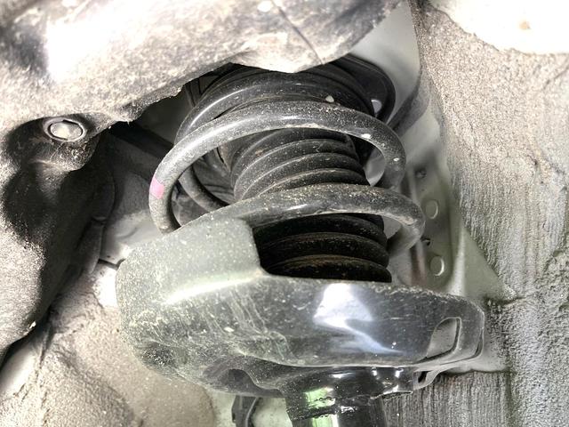 カローラクロス ハイブリッド G 禁煙車 純正8インチディスプレイオーディオ バックカメラ 衝突被害軽減システム レーダークルーズ コーナーセンサー LEDヘッド ETC オートハイビーム 車線逸脱警報 オートライト オートエアコン(20枚目)