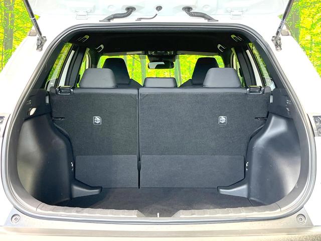 カローラクロス ハイブリッド G 禁煙車 純正8インチディスプレイオーディオ バックカメラ 衝突被害軽減システム レーダークルーズ コーナーセンサー LEDヘッド ETC オートハイビーム 車線逸脱警報 オートライト オートエアコン(41枚目)