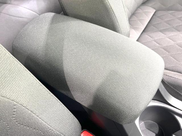 カローラクロス ハイブリッド G 禁煙車 純正8インチディスプレイオーディオ バックカメラ 衝突被害軽減システム レーダークルーズ コーナーセンサー LEDヘッド ETC オートハイビーム 車線逸脱警報 オートライト オートエアコン(45枚目)