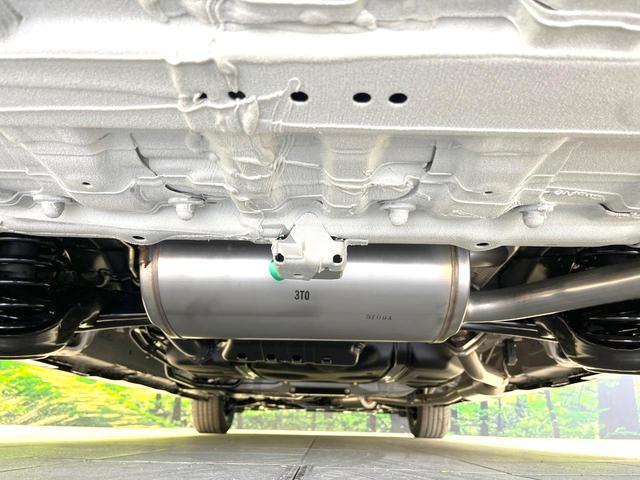 ステップワゴン ｅ：ＨＥＶスパーダ　禁煙車　純正１１．４インチナビ　両側電動ドア　バックカメラ　衝突被害軽減システム　電動リアゲート　シートヒーター　ハーフレザーシート　コーナーセンサー　ＬＥＤヘッド　車線逸脱警報　オートライト（20枚目）