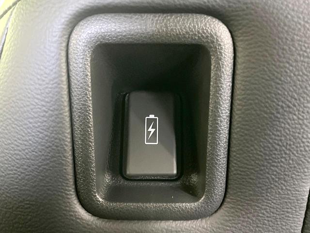 ステップワゴン ｅ：ＨＥＶスパーダ　禁煙車　純正１１．４インチナビ　両側電動ドア　バックカメラ　衝突被害軽減システム　電動リアゲート　シートヒーター　ハーフレザーシート　コーナーセンサー　ＬＥＤヘッド　車線逸脱警報　オートライト（74枚目）