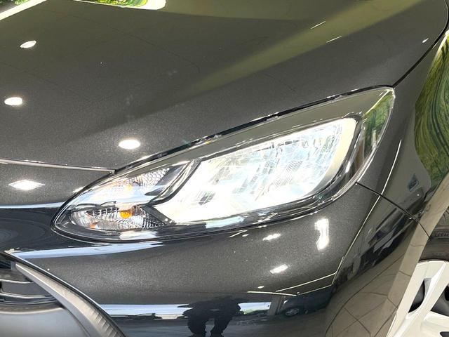 アクア Ｘ　禁煙車　ディスプレイオーディオ　バックカメラ　１００Ｖ電源　衝突被害軽減システム　レーダークルーズ　スマートキー　ＬＥＤヘッド　ＥＴＣ　オートハイビーム　オートライト　オートエアコン（12枚目）