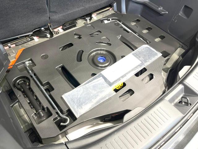 アクア Ｘ　禁煙車　ディスプレイオーディオ　バックカメラ　１００Ｖ電源　衝突被害軽減システム　レーダークルーズ　スマートキー　ＬＥＤヘッド　ＥＴＣ　オートハイビーム　オートライト　オートエアコン（46枚目）