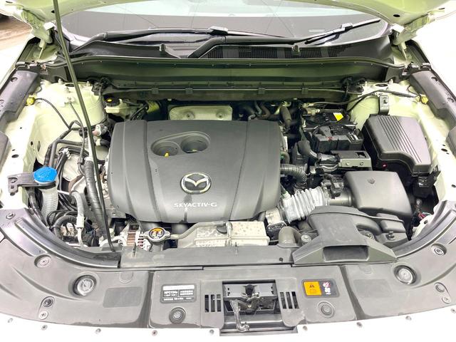 ＣＸ－８ ２５Ｓ　禁煙車　７人乗り　マツダコネクト　全周囲カメラ　衝突被害軽減システム　ドラレコ　コーナーセンサー　スマートキー　ＬＥＤヘッド　ビルトインＥＴＣ　クルコン　純正１７インチアルミ　デュアルエアコン（19枚目）