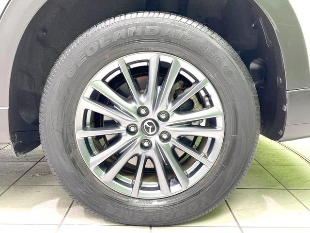 ＣＸ－８ ２５Ｓ　禁煙車　７人乗り　マツダコネクト　全周囲カメラ　衝突被害軽減システム　ドラレコ　コーナーセンサー　スマートキー　ＬＥＤヘッド　ビルトインＥＴＣ　クルコン　純正１７インチアルミ　デュアルエアコン（30枚目）