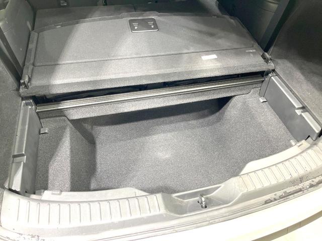 ＣＸ－８ ２５Ｓ　禁煙車　７人乗り　マツダコネクト　全周囲カメラ　衝突被害軽減システム　ドラレコ　コーナーセンサー　スマートキー　ＬＥＤヘッド　ビルトインＥＴＣ　クルコン　純正１７インチアルミ　デュアルエアコン（40枚目）