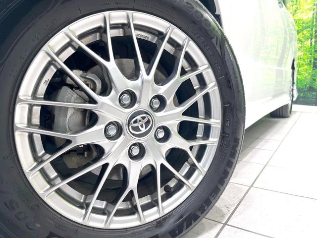 ヴォクシー ハイブリッドＺＳ　煌　禁煙車　モデリスタエアロ　１０インチナビ　バックカメラ　フリップダウンモニター　両側パワスラ　セーフティセンス　シートヒーター　クルコン　Ｗエアコン　オートライト　ドラレコ　オートハイビーム　ＥＴＣ（14枚目）