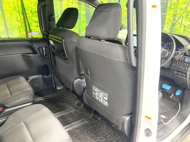 ヴォクシー ハイブリッドＺＳ　煌　禁煙車　モデリスタエアロ　１０インチナビ　バックカメラ　フリップダウンモニター　両側パワスラ　セーフティセンス　シートヒーター　クルコン　Ｗエアコン　オートライト　ドラレコ　オートハイビーム　ＥＴＣ（44枚目）