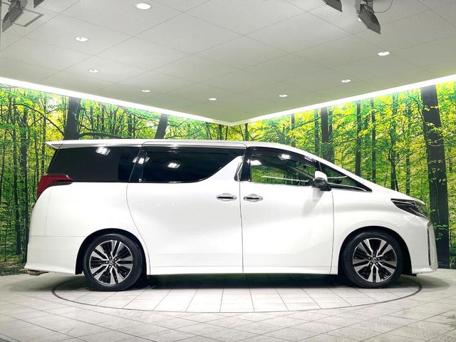 アルファード ２．５Ｓ　Ｃパッケージ　純正９インチナビ　両側電動ドア　後席モニター　バックカメラ　１００Ｖ電源　衝突被害軽減システム　レーダークルーズ　禁煙車　電動リアゲート　前席シートエアコン　ドラレコ　コーナーセンサー　ＬＥＤヘッド（23枚目）