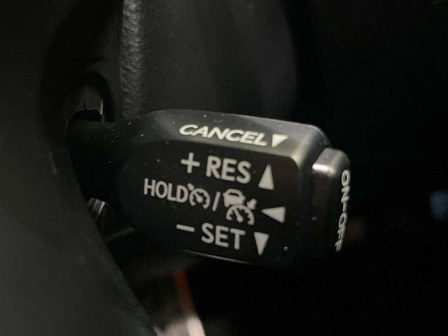 アルファード ２．５Ｓ　Ｃパッケージ　純正９インチナビ　両側電動ドア　後席モニター　バックカメラ　１００Ｖ電源　衝突被害軽減システム　レーダークルーズ　禁煙車　電動リアゲート　前席シートエアコン　ドラレコ　コーナーセンサー　ＬＥＤヘッド（43枚目）