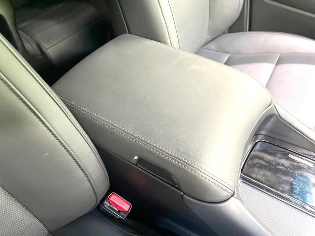 アルファード ２．５Ｓ　Ｃパッケージ　純正９インチナビ　両側電動ドア　後席モニター　バックカメラ　１００Ｖ電源　衝突被害軽減システム　レーダークルーズ　禁煙車　電動リアゲート　前席シートエアコン　ドラレコ　コーナーセンサー　ＬＥＤヘッド（52枚目）