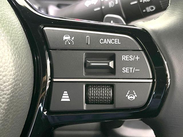 ステップワゴン ｅ：ＨＥＶスパーダ　プレミアムライン　禁煙車　現行　純正１１型ＳＤナビ　全周囲カメラ　純正１５型後席モニター　パワーバックドア　衝突被害軽減ブレーキ　レーダークルーズコントロール　フルセグＴＶ　Ｂｌｕｅｔｏｏｔｈ接続　ＬＥＤヘッドライト（9枚目）