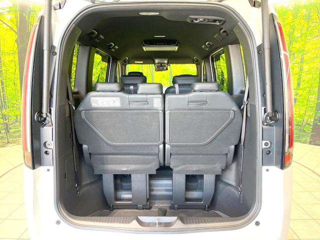 ステップワゴン ｅ：ＨＥＶスパーダ　プレミアムライン　禁煙車　現行　純正１１型ＳＤナビ　全周囲カメラ　純正１５型後席モニター　パワーバックドア　衝突被害軽減ブレーキ　レーダークルーズコントロール　フルセグＴＶ　Ｂｌｕｅｔｏｏｔｈ接続　ＬＥＤヘッドライト（14枚目）