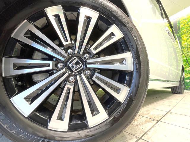 ステップワゴン ｅ：ＨＥＶスパーダ　プレミアムライン　禁煙車　現行　純正１１型ＳＤナビ　全周囲カメラ　純正１５型後席モニター　パワーバックドア　衝突被害軽減ブレーキ　レーダークルーズコントロール　フルセグＴＶ　Ｂｌｕｅｔｏｏｔｈ接続　ＬＥＤヘッドライト（17枚目）