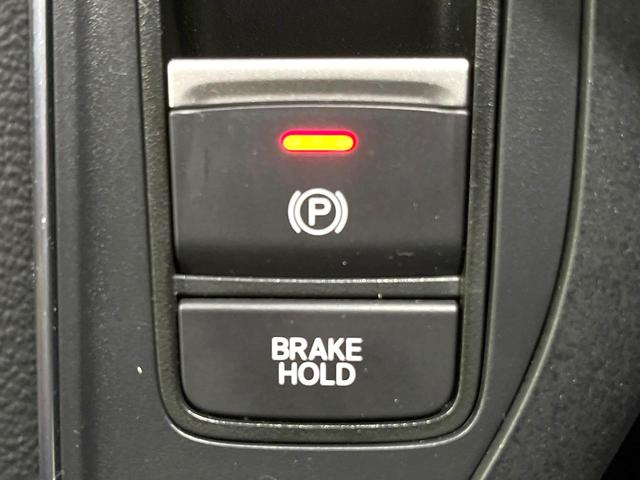 ステップワゴン ｅ：ＨＥＶスパーダ　プレミアムライン　禁煙車　現行　純正１１型ＳＤナビ　全周囲カメラ　純正１５型後席モニター　パワーバックドア　衝突被害軽減ブレーキ　レーダークルーズコントロール　フルセグＴＶ　Ｂｌｕｅｔｏｏｔｈ接続　ＬＥＤヘッドライト（26枚目）